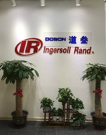关于我们 About Us